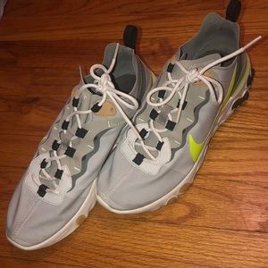 SOLD.   Nike react sneaker